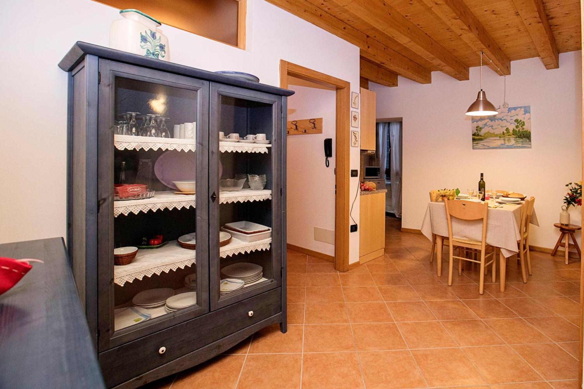 Appartamento Centro Storico Riva - Happy Rentals Exteriör bild